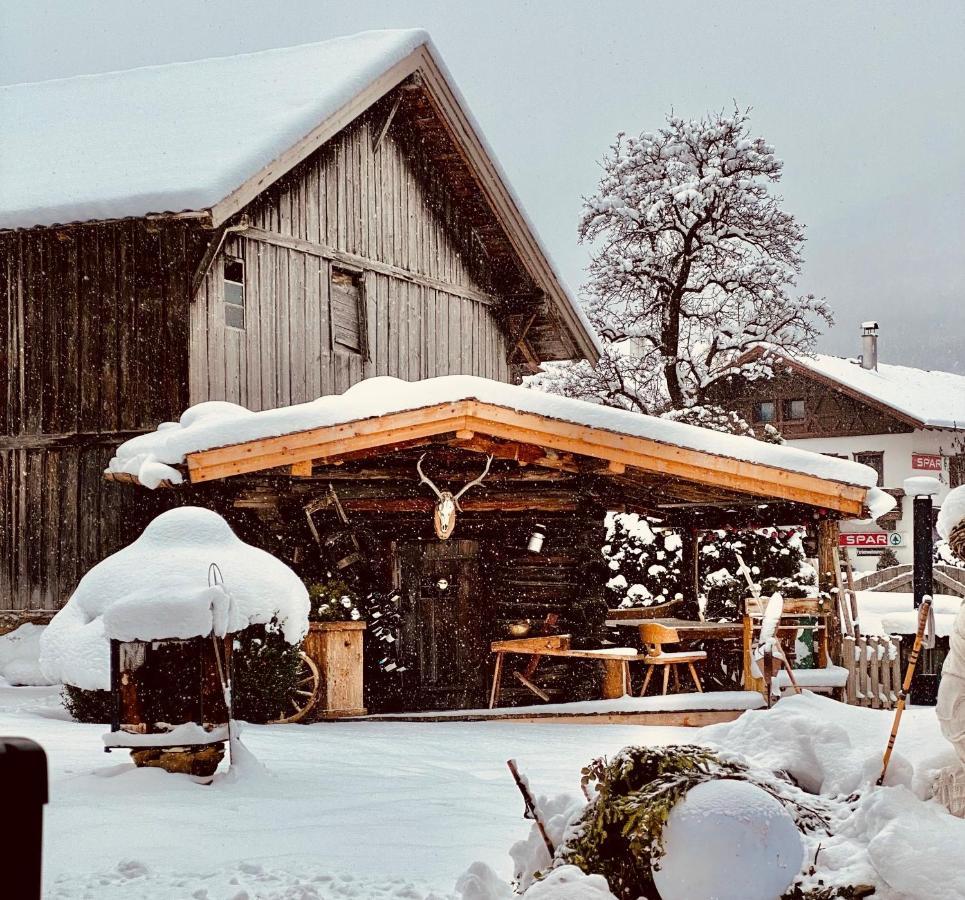Hotel Alpenstolz 미에더스 외부 사진