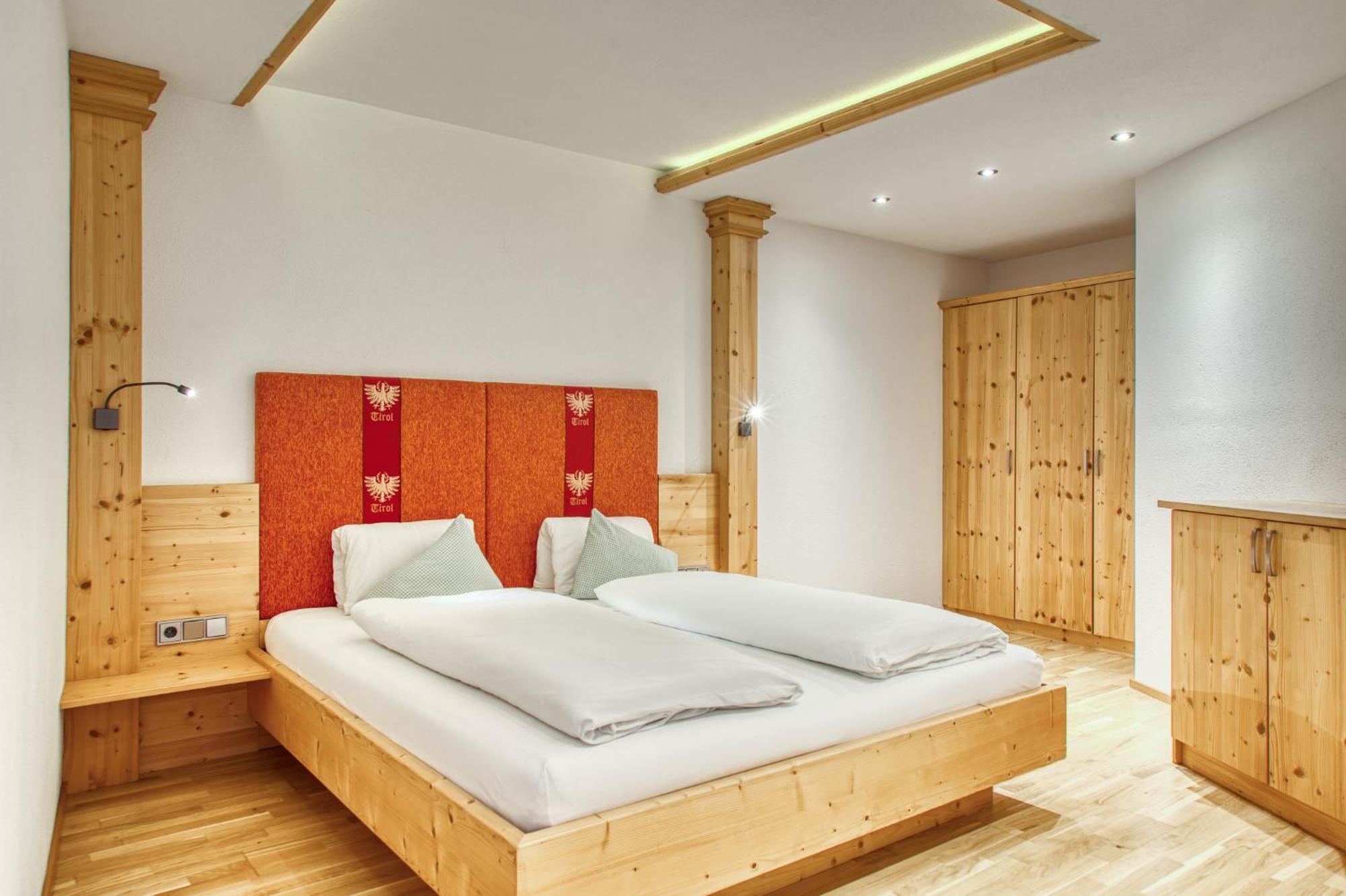Hotel Alpenstolz 미에더스 객실 사진